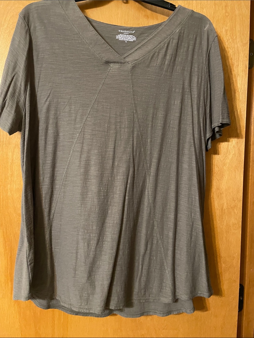 Westbound Men's Short Sleeve V-Neck Tee in Olive